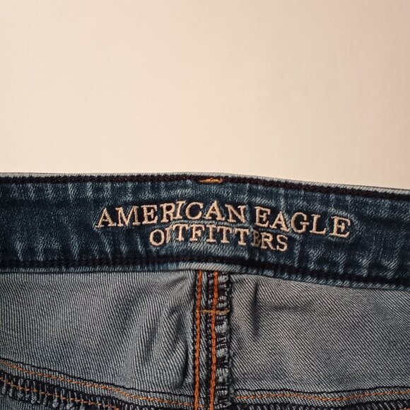 American Eagle Jeans Size 10 Low Rise Skinny Leg Medium Wash - Picture 6 of 11